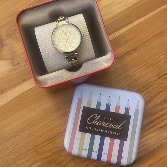 Fossil Ladies Georgia Watch in Gold - Picture 10 of 15